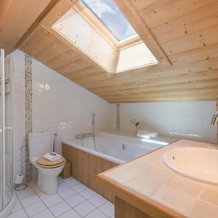 D'en - Zaria - Happy Holiday home *